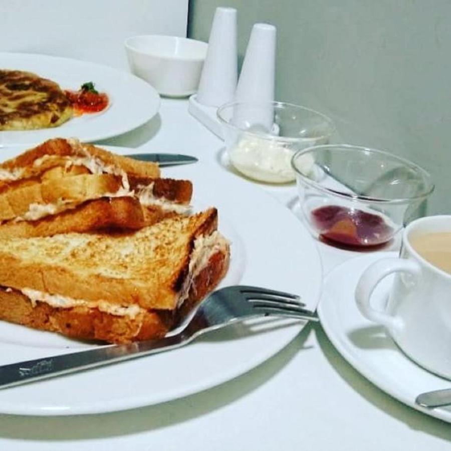 Rockski Boutique Bed & Breakfast Шиллонг Экстерьер фото