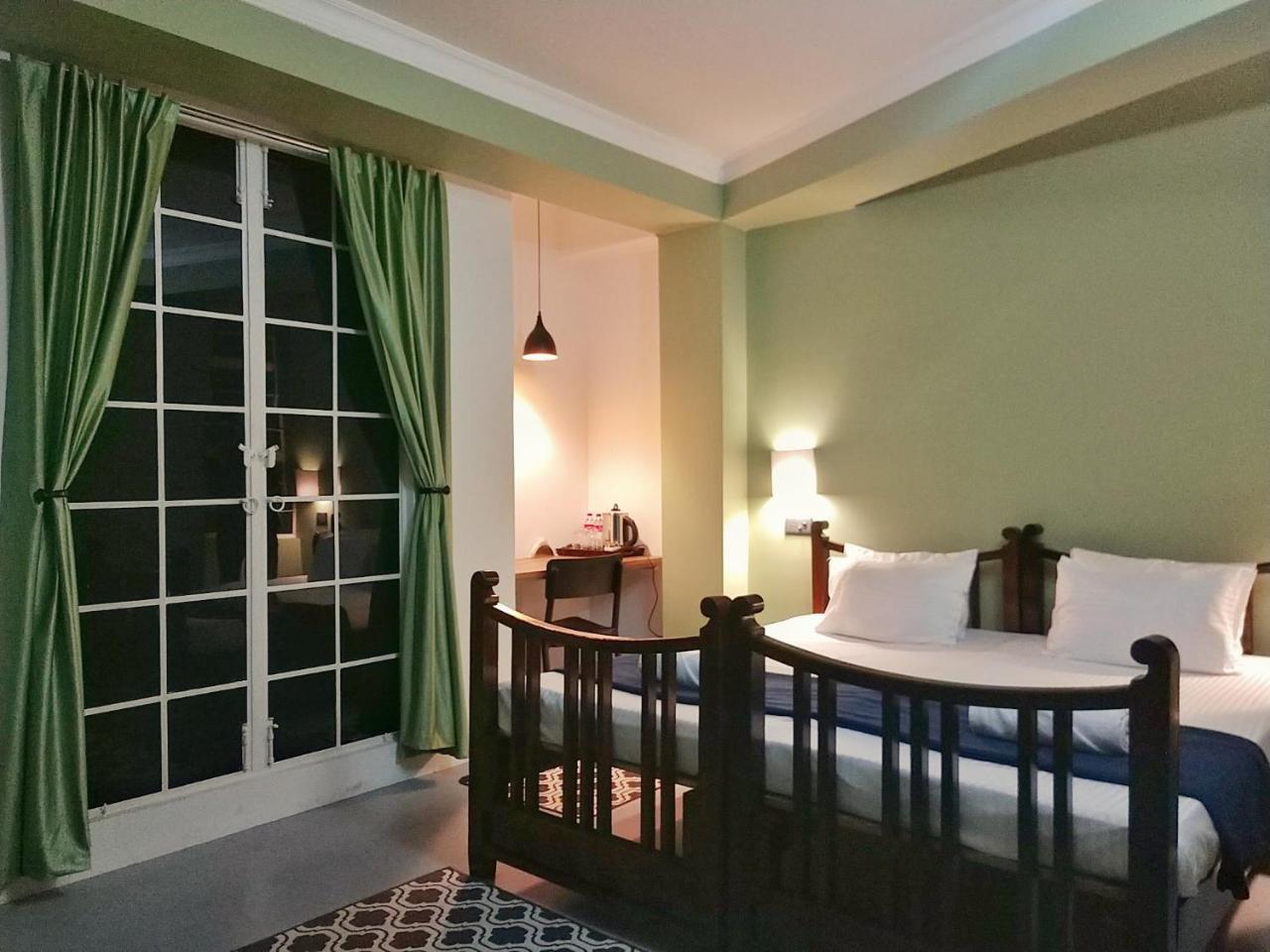 Rockski Boutique Bed & Breakfast Шиллонг Экстерьер фото